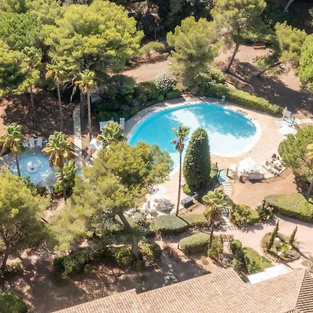 La Badine 5P Plage Piscine Clim Jacuzzi Parc Luxuriant Hyères Exterior foto